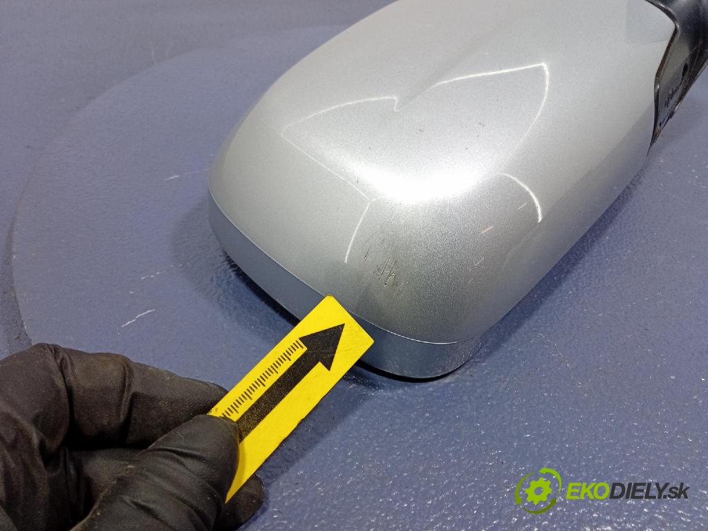 Honda Cr-v 2004 zrkadlo pravé