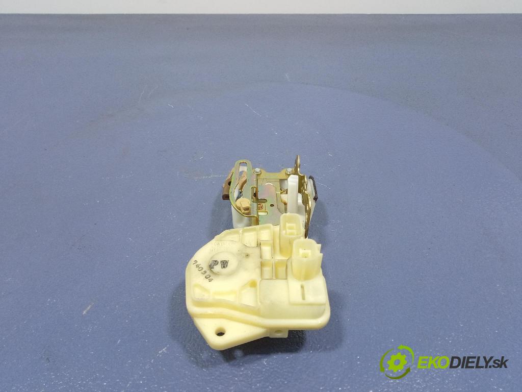 Honda Cr-v 2004 zámok Klapky: kufra: