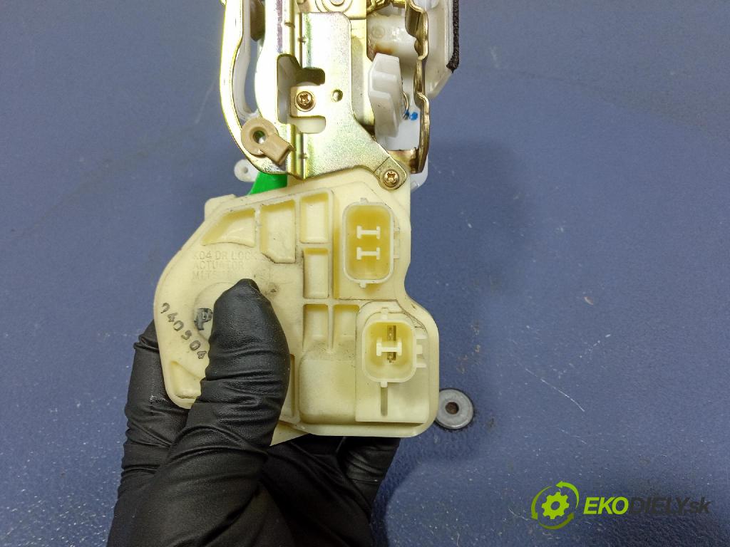 Honda Cr-v 2004 zámok Klapky: kufra: