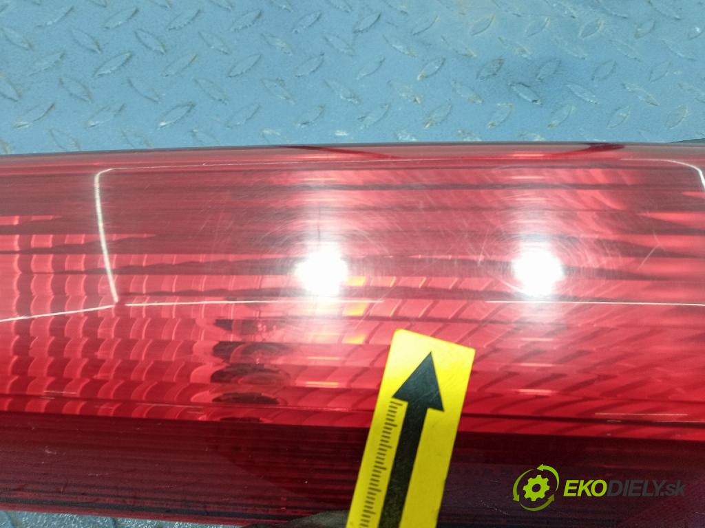 Honda Cr-v 2004 svetlo / reflektor zad ľavá Vonkajsia: 2VP238014-01