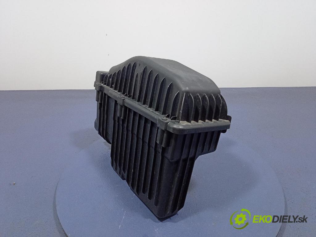 Peugeot 208 2017 obal Filtre: Vzduch: 9826454780