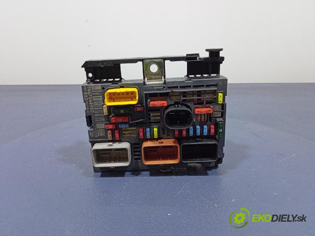 Citroen C4 picasso 2010 skrinka Poistky: 9667044980