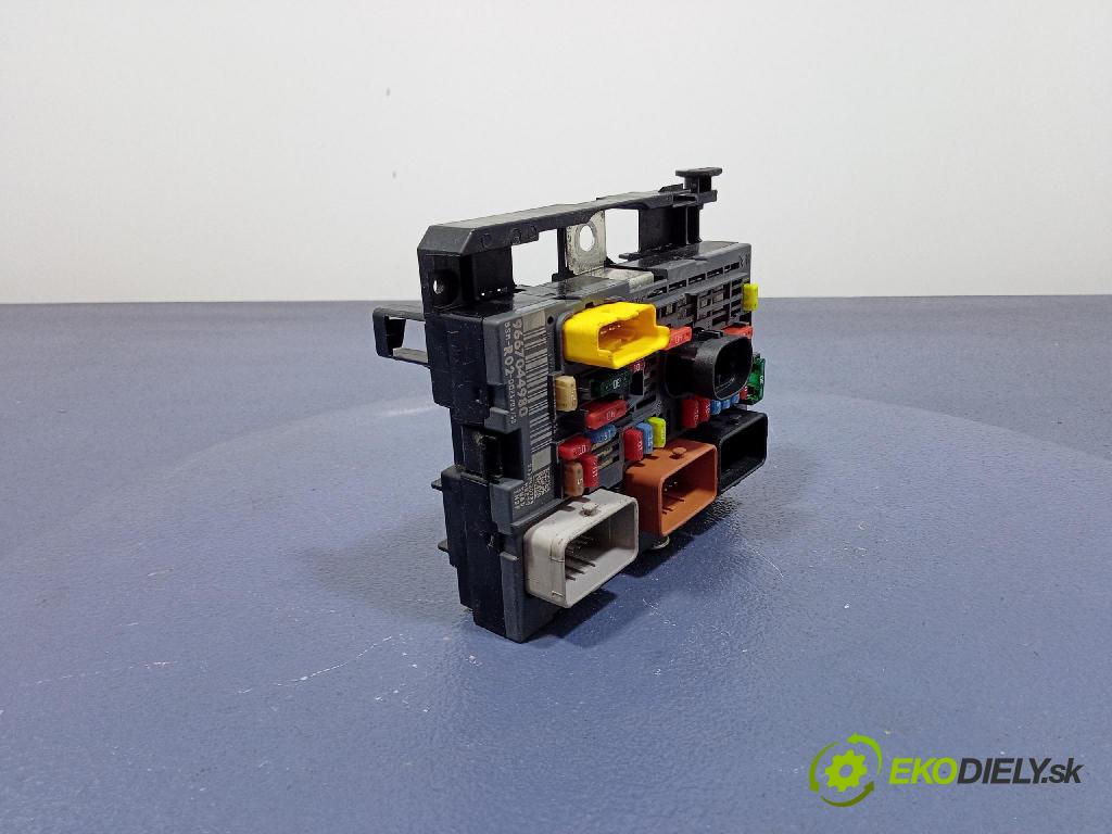 Citroen C4 picasso 2010 skrinka Poistky: 9667044980