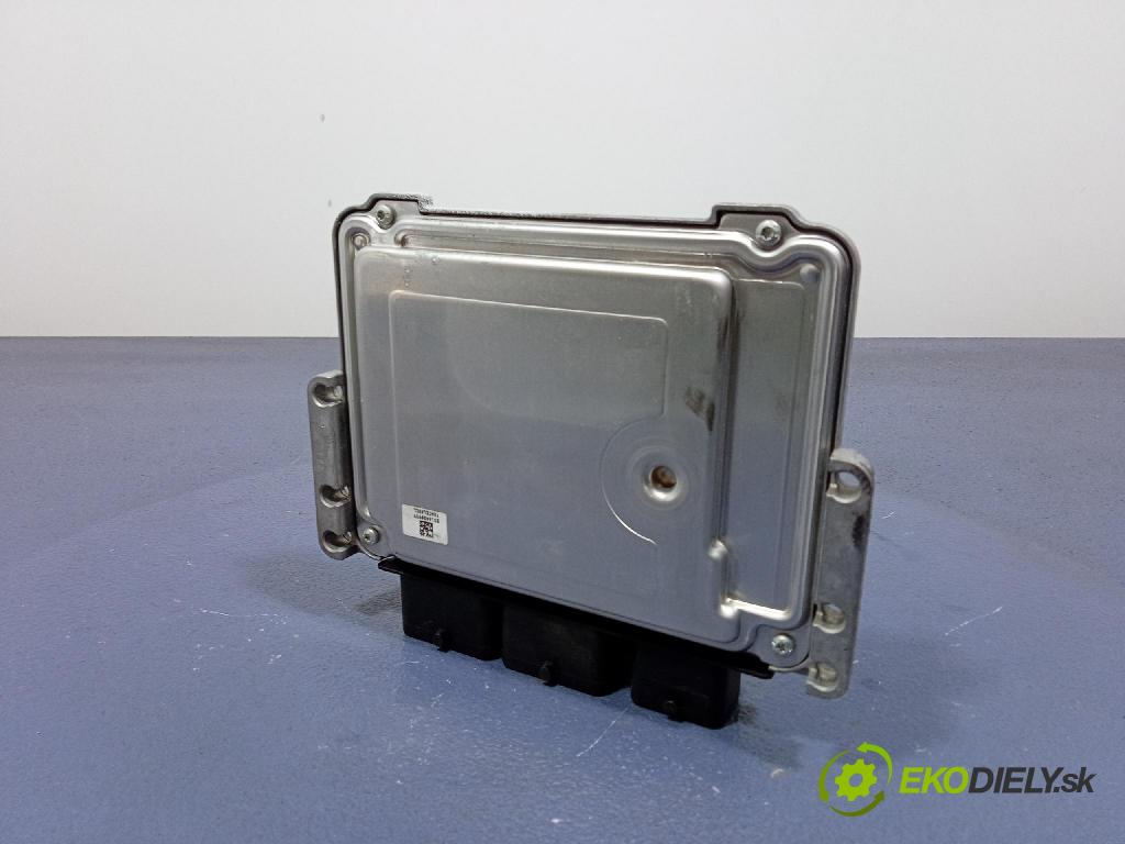 Citroen C4 picasso 2010 riadiaca jednotka Motor: 9666104380