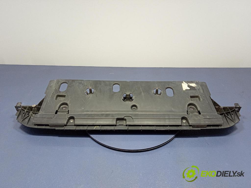 Peugeot 208 2017 kryt Plast: podvozek: 9673271680