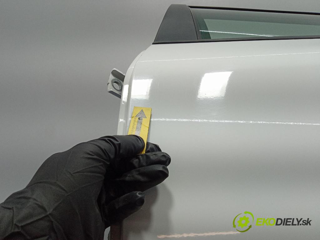 Peugeot 208 2017 dvere zad Vľavo: