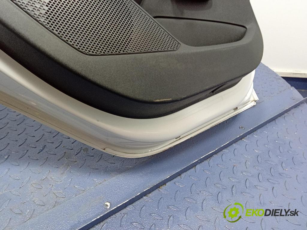 Peugeot 208 2017 dvere zad Vľavo: 