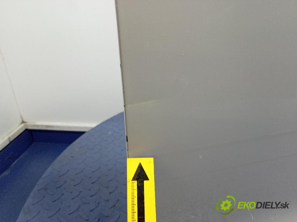 Peugeot 208 2017 dvere Predné pravé