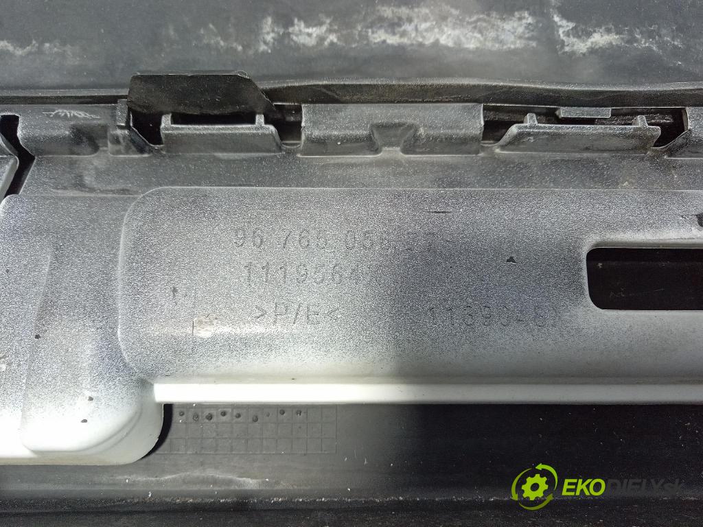 Peugeot 208 2017 nárazník zad