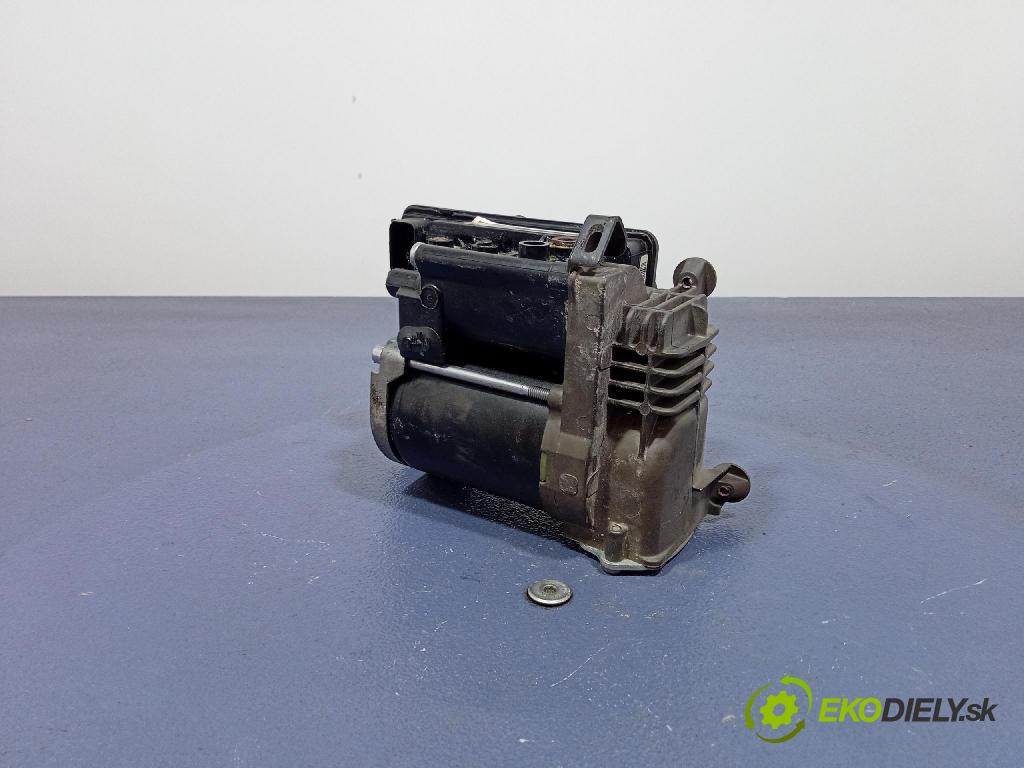 Citroen C4 picasso 2010 Kompresor Vzduch: 9682022980