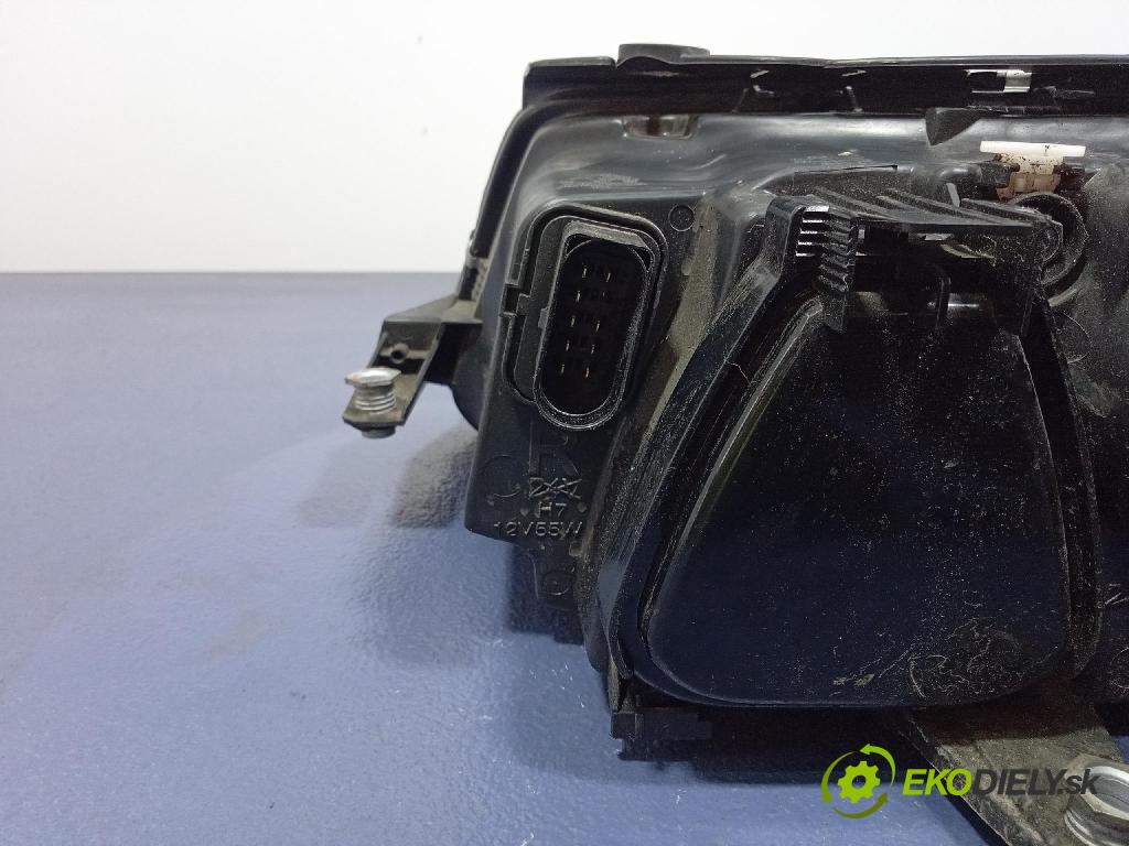 Vw Passat 2001 Reflektor: v pravo: 341-1109R