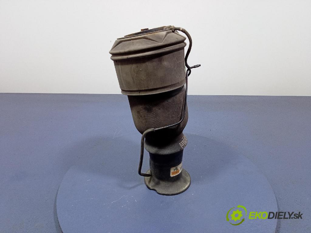 Citroen C4 picasso 2010 airbag Pozastavenia: A-2939