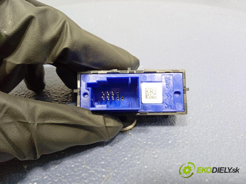 Peugeot 208 2017 prepínač 96750115ZD