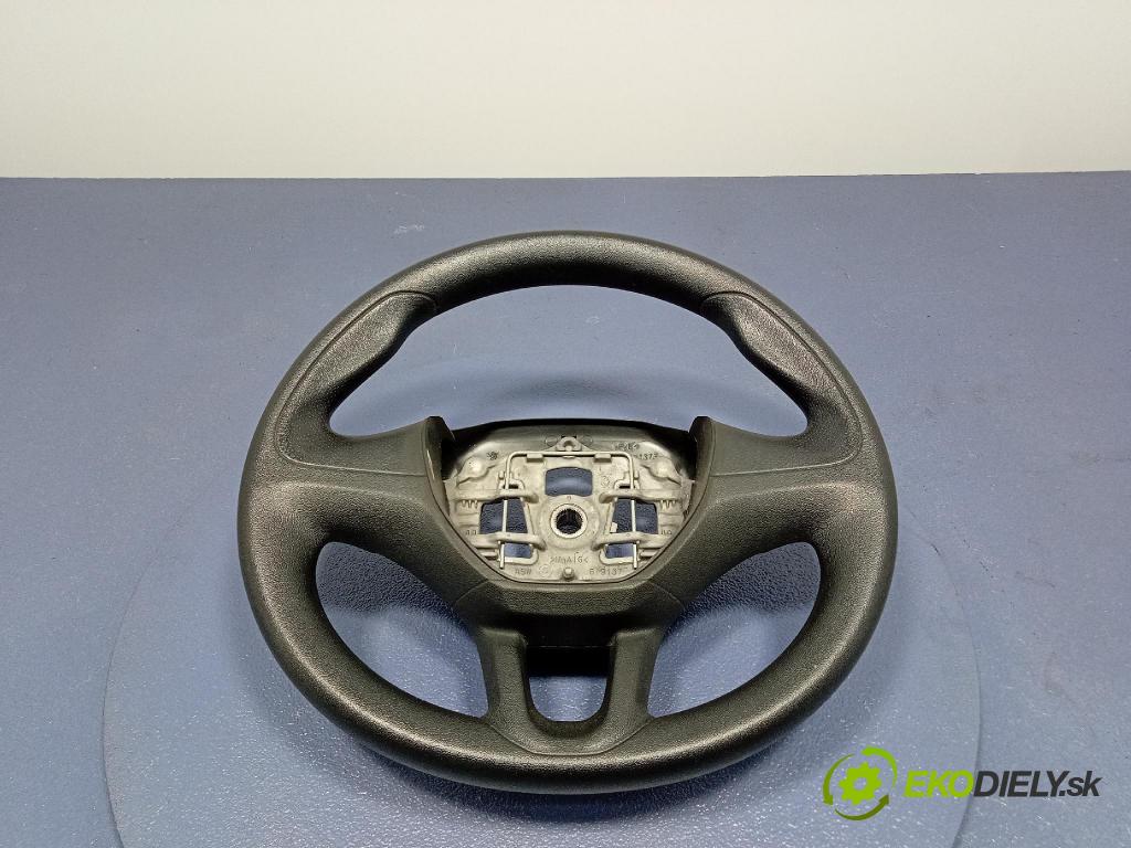 Peugeot 208 2017 volant 62952900A