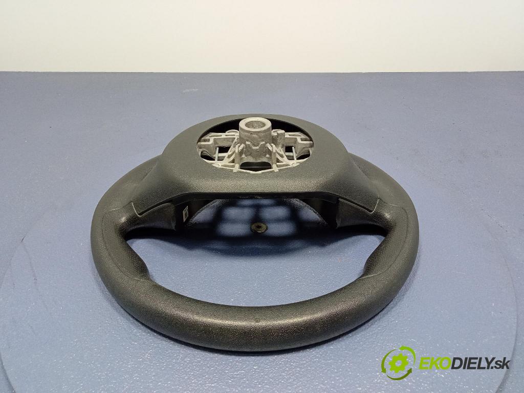 Peugeot 208 2017 volant 62952900A