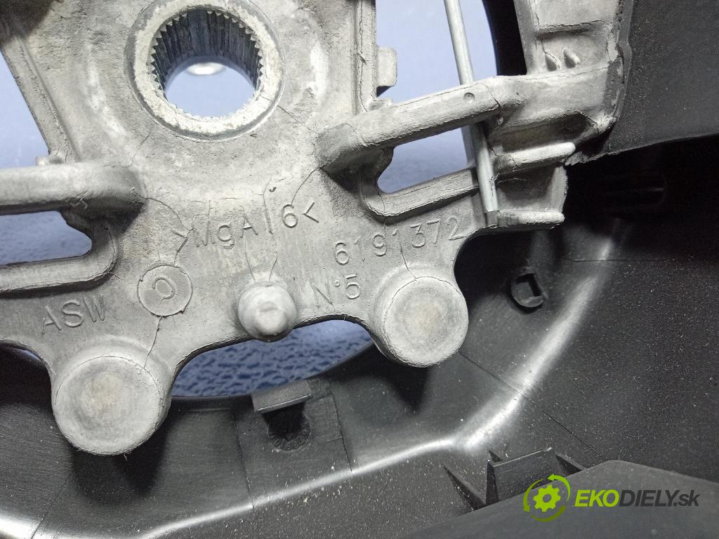 Peugeot 208 2017 volant 62952900A