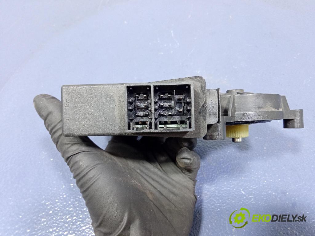 Vw Polo 2006 mechanizmus okna Okná: Predné Vľavo: 6Y2959802