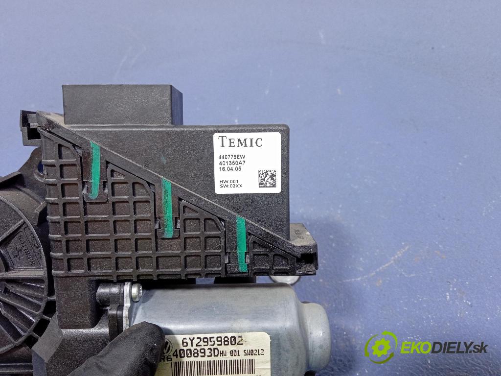 Vw Polo 2006 mechanizmus okna Okná: Predné Vľavo: 6Y2959802