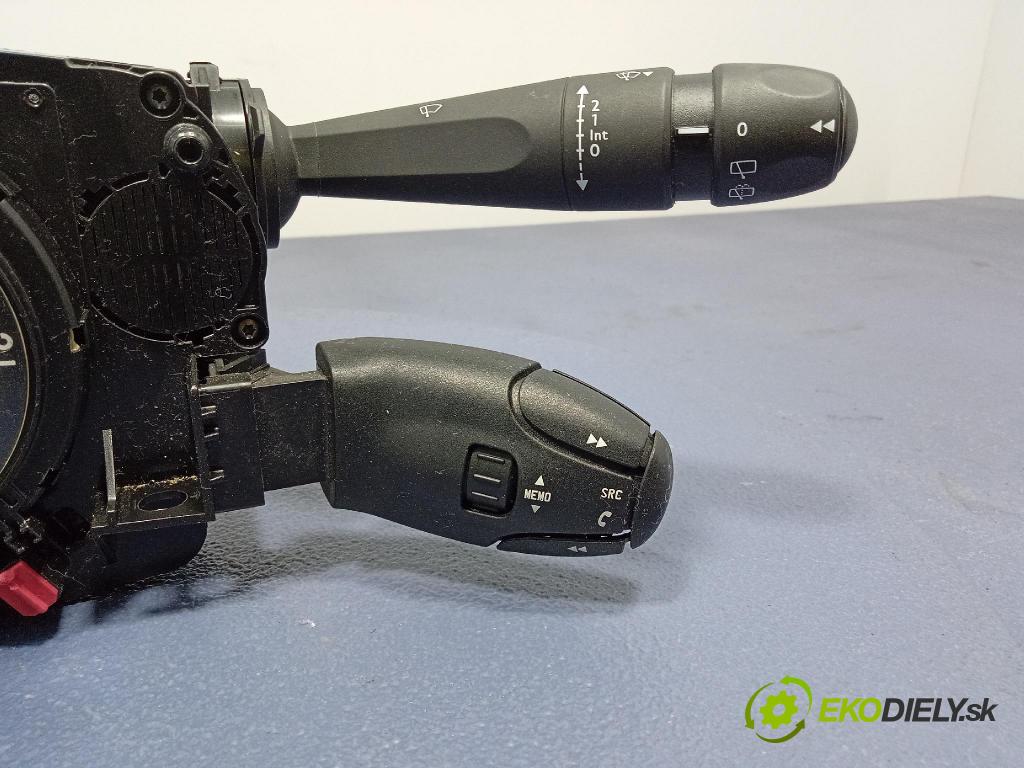 Peugeot 208 2017 prepínač Komplex: 98154492ZD