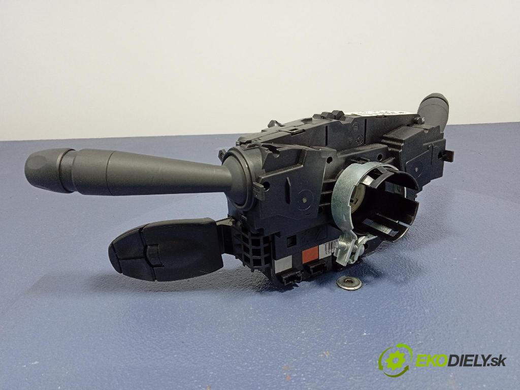 Peugeot 208 2017 prepínač Komplex: 98154492ZD