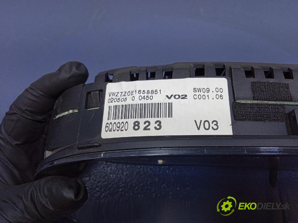 Vw Polo 2006 prístrojovka/ budíky 6Q0920823