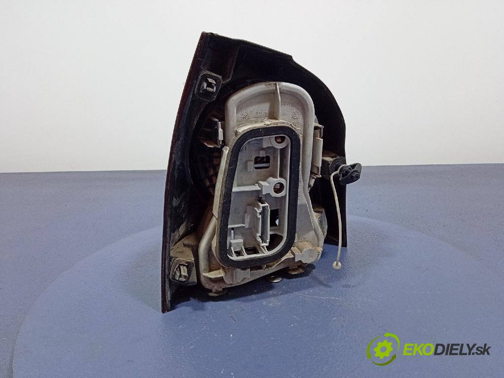 Vw Polo 2006 svetlo / reflektor zad Prava: Vonkajsia: 6Q6945096M