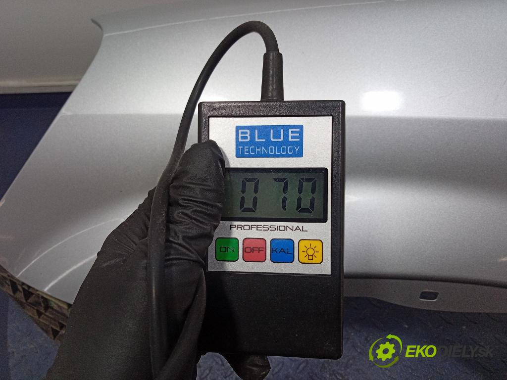 Honda Cr-v 2004 blatník Predné Vľavo: