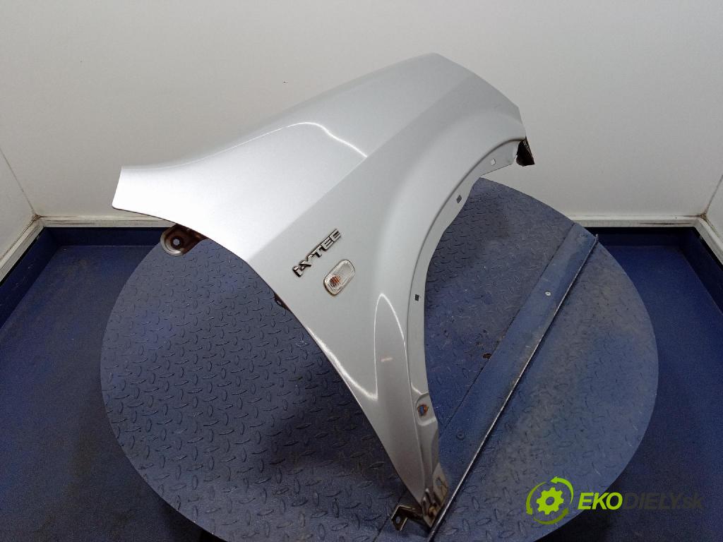 Honda Cr-v 2004 blatník Predné v pravo: