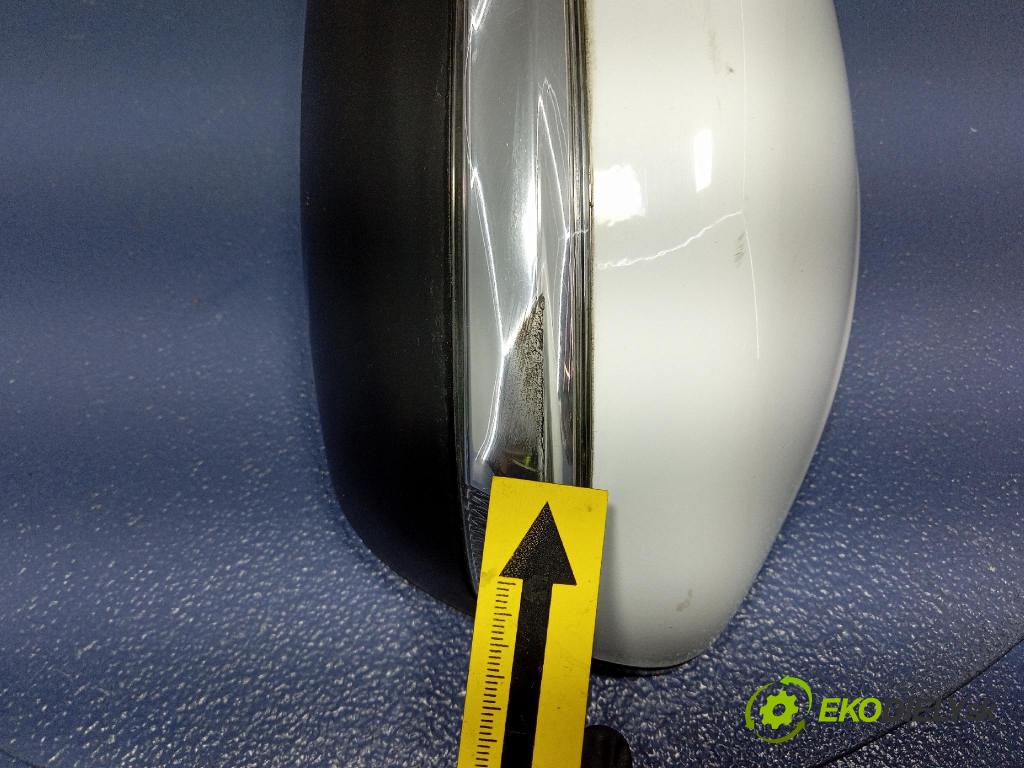 Peugeot 208 2017 zrkadlo Vľavo: 232673077