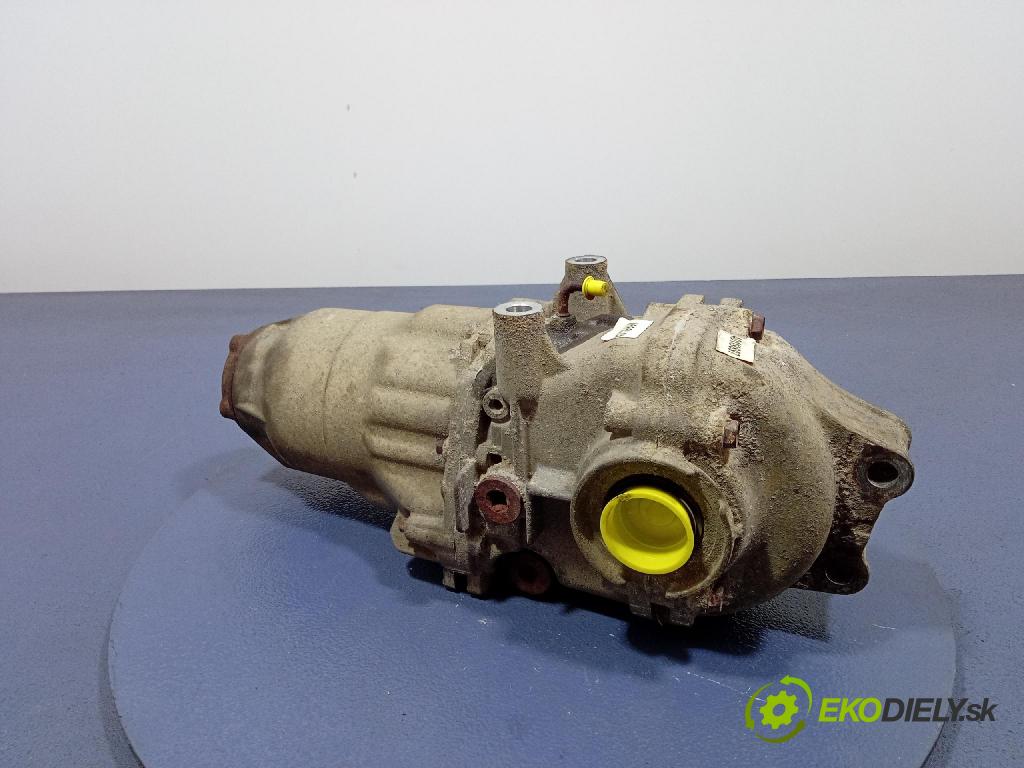 Honda Cr-v 2004 Most: Zadný: