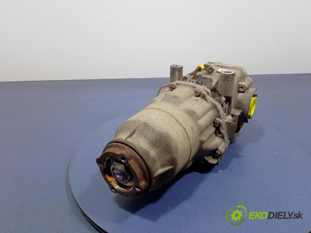 Honda Cr-v 2004 Most: Zadný: