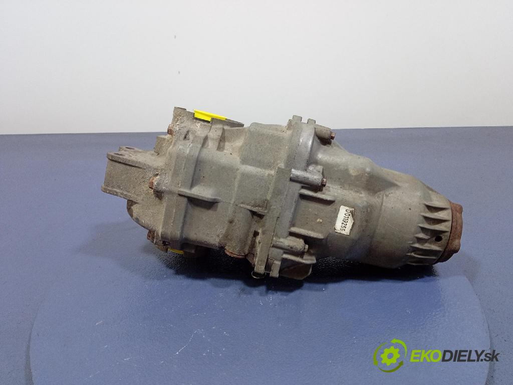 Honda Cr-v 2004 Most: Zadný: 