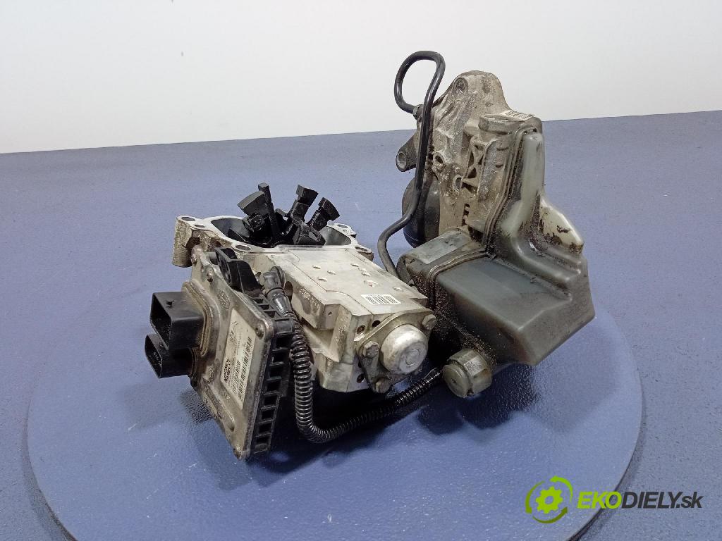 Citroen C4 picasso 2010 Páka: Zmeny: 9666161780