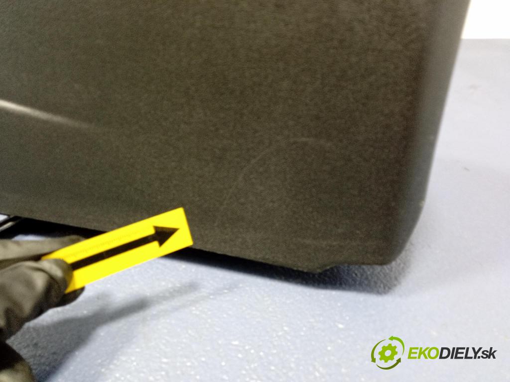 Peugeot 208 2017 tunel Stredný: 9672829777