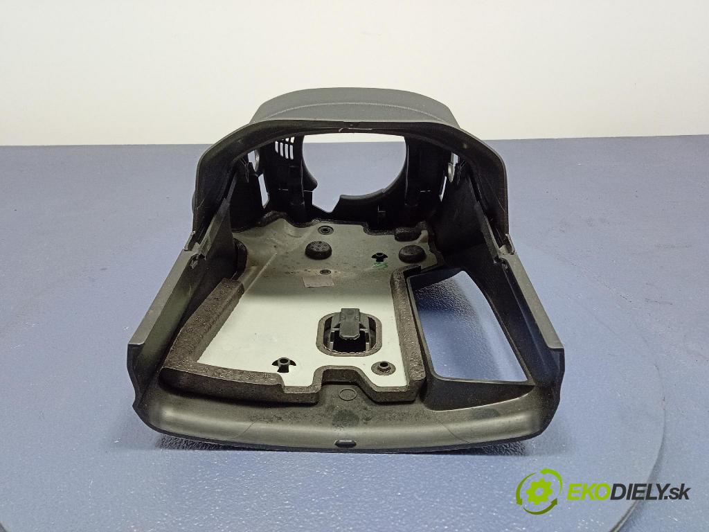 Peugeot 208 2017 kryt Plast: Interiéry: 9672846777