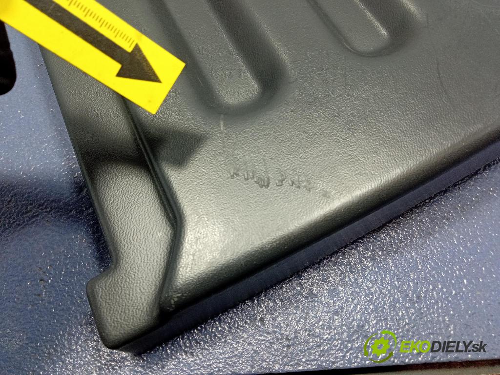 Peugeot 208 2017 kryt Plast: Interiéry: 9819621880