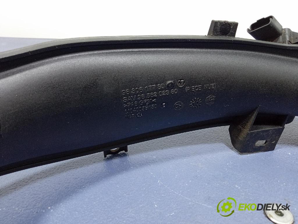 Citroen C4 picasso 2010 rúrka Vzduch: 9680617780