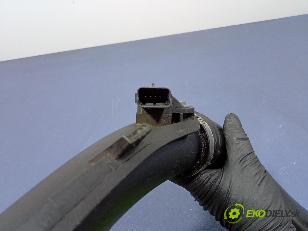 Citroen C4 picasso 2010 rúrka Vzduch: 9680617780