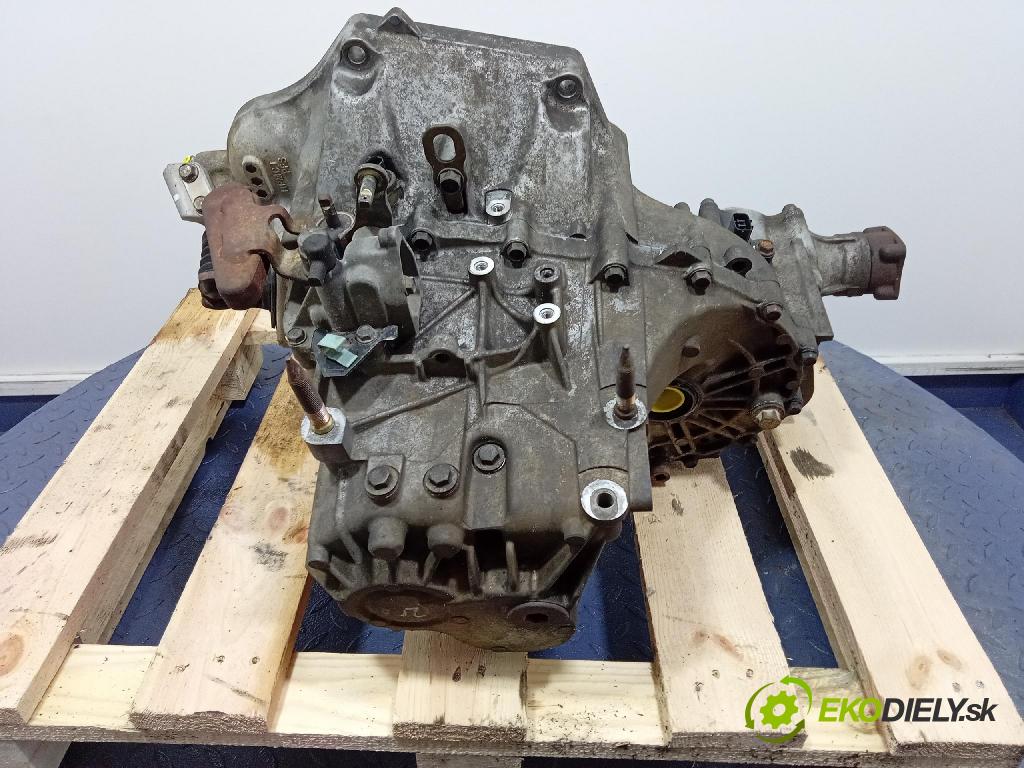 Honda Cr-v 2004 prevodovka Manualna PSB1