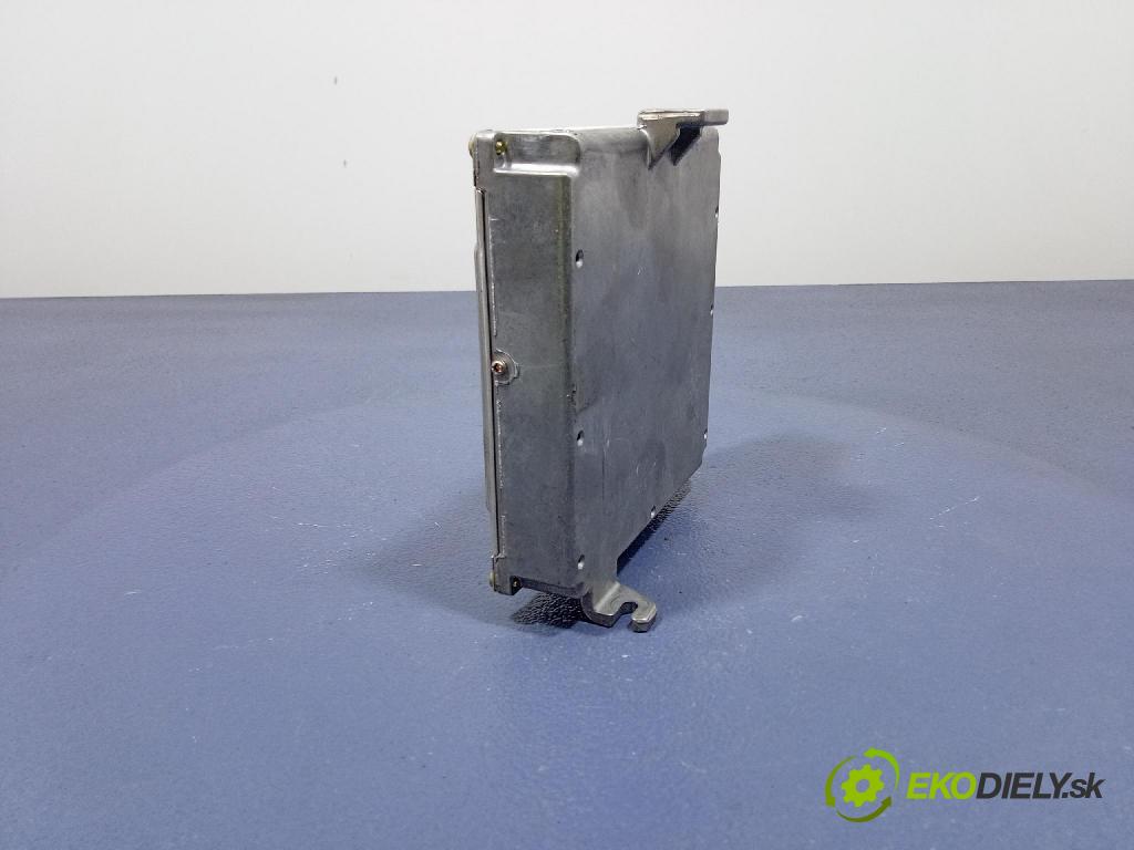 Honda Cr-v 2004 riadiaca jednotka Motor: 37820-PNL-R02