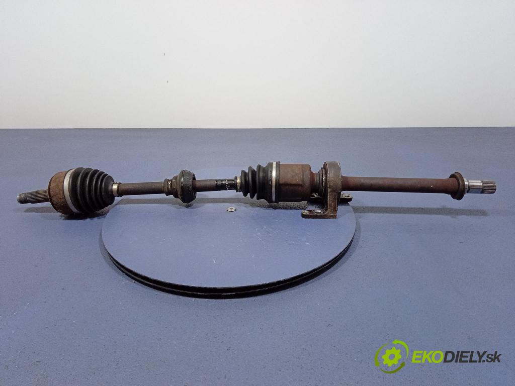 Honda Cr-v 2004 poloos Prava: Predné