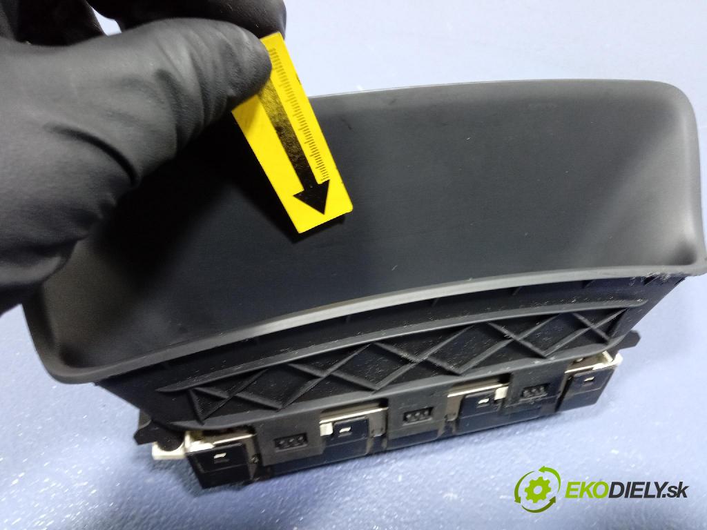 Peugeot 308 2008 Zobrazit: Rádio: / GPS 9664644280