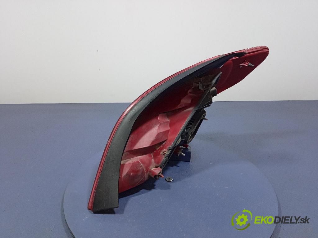 Peugeot 308 2008 svetlo / reflektor zad ľavá Vonkajsia: 9680425780