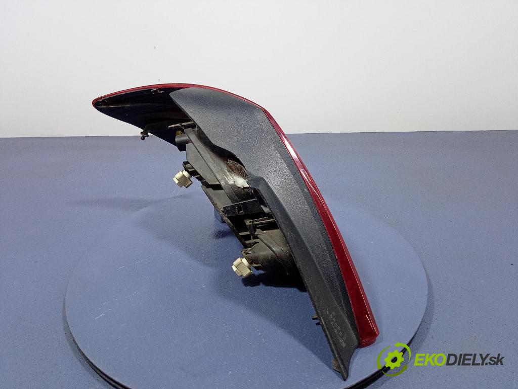 Opel Corsa 2007 svetlo / reflektor zad Prava: Vonkajsia: 13188046