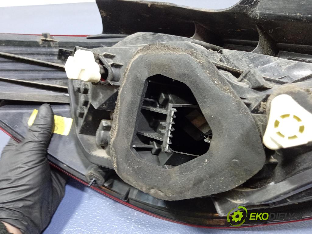 Opel Corsa 2007 svetlo / reflektor zad Prava: Vonkajsia: 13188046