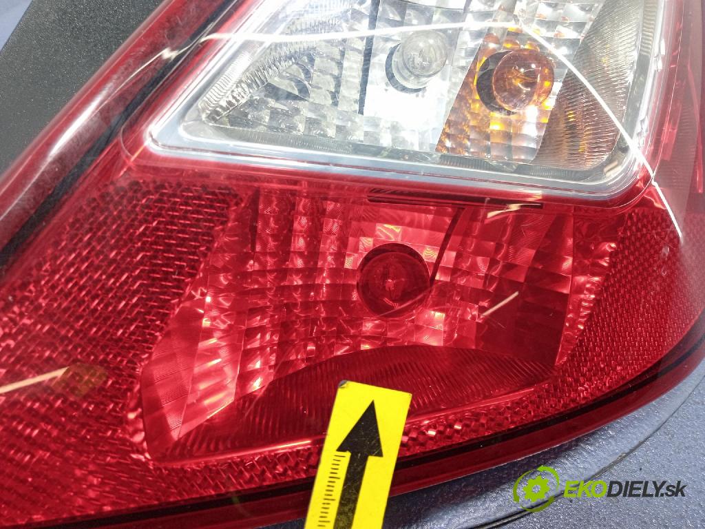 Opel Corsa 2007 svetlo / reflektor zad Prava: Vonkajsia: 13188046