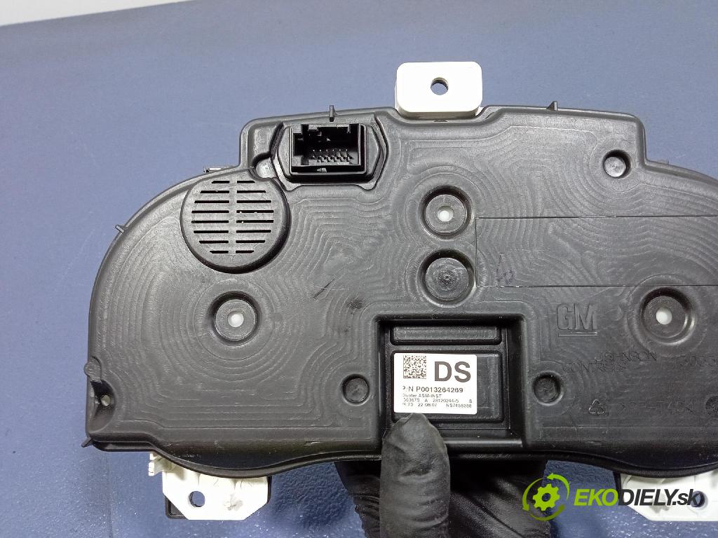 Opel Corsa 2007 riadiaca jednotka Motor: 55557933