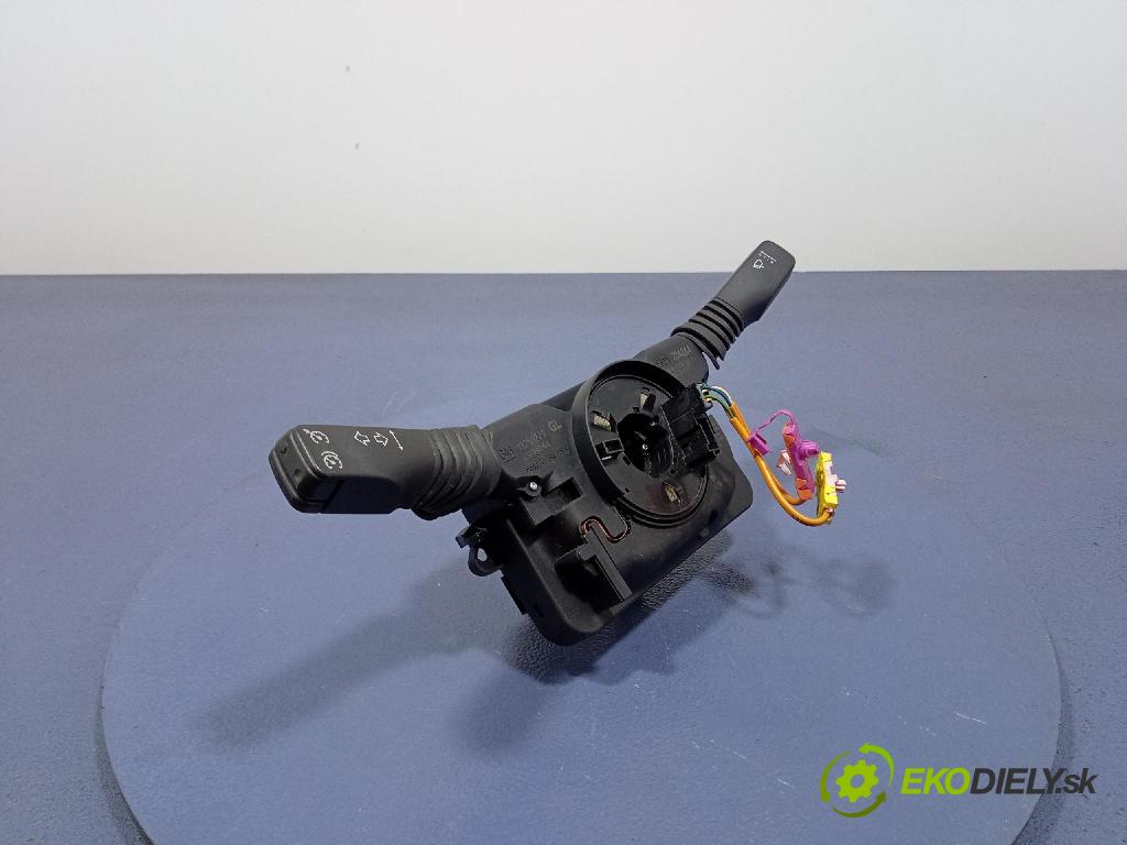 Opel Zafira 2006 prepínač Komplex: 13250229GL