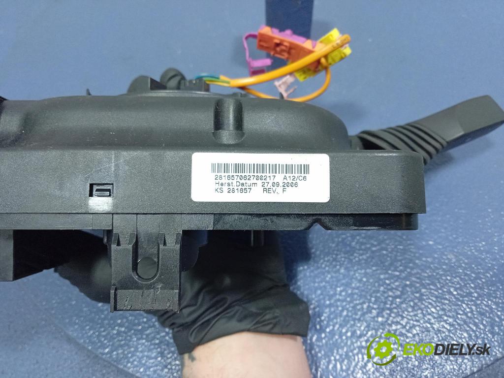 Opel Zafira 2006 prepínač Komplex: 13250229GL