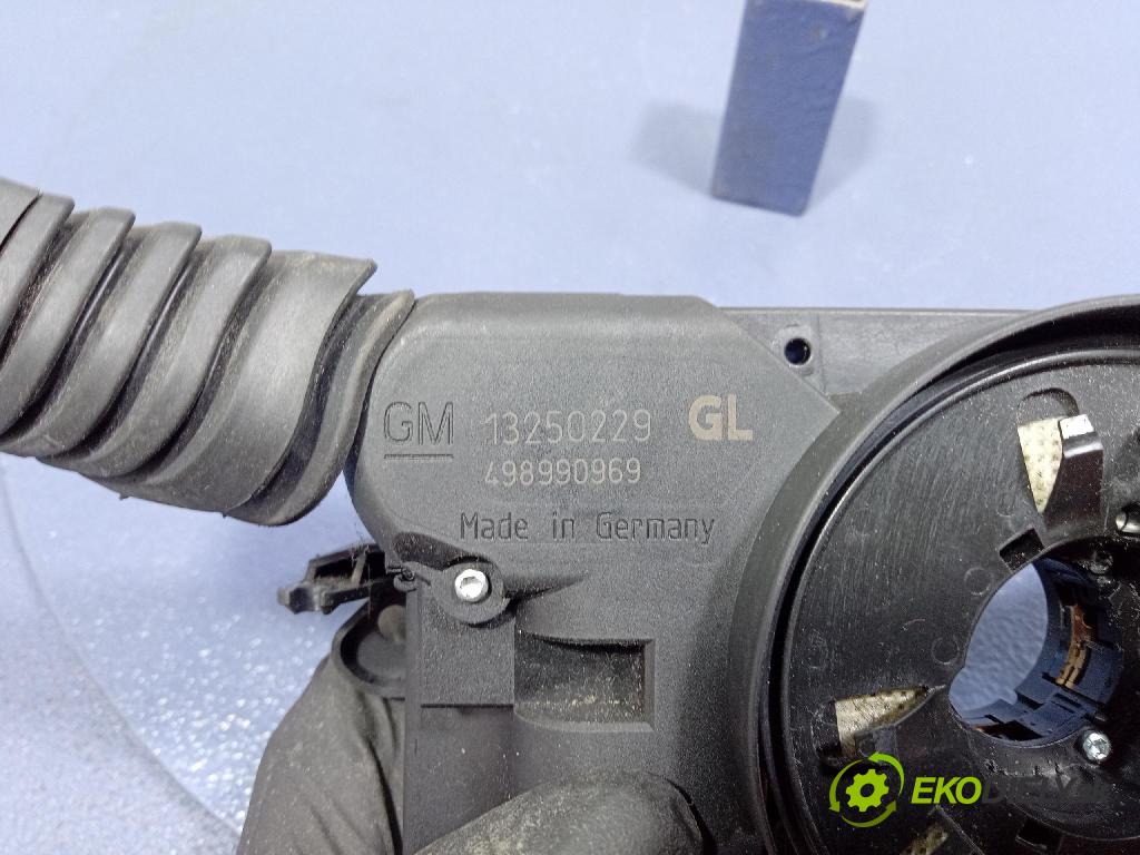 Opel Zafira 2006 prepínač Komplex: 13250229GL